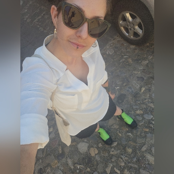 Meet your Posher, Metal Kayt - Picture 1 of 1